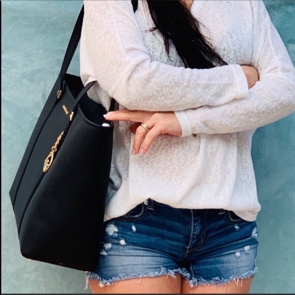 Nwt Michael Kors Large Sady laptop bag black - Picture 3 of 8